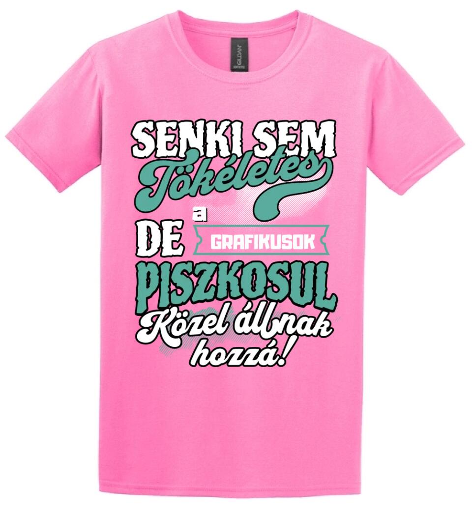 SENKI SEM TÖKÉLETES DE A_AZ  GRAFIKUSOK ÁTKOZOTTUL KÖZEL ÁLLNAK  HOZZÁ