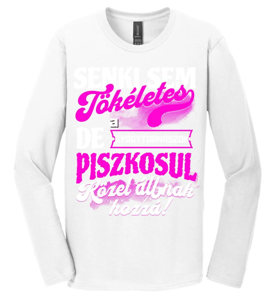 SENKI SEM TÖKÉLETES DE A_AZ  GYÓGYTORNÁSZOK ÁTKOZOTTUL KÖZEL ÁLLNAK  HOZZÁ