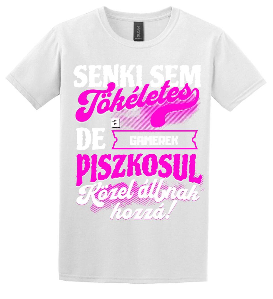 SENKI SEM TÖKÉLETES DE A_AZ  GAMEREK ÁTKOZOTTUL KÖZEL ÁLLNAK  HOZZÁ