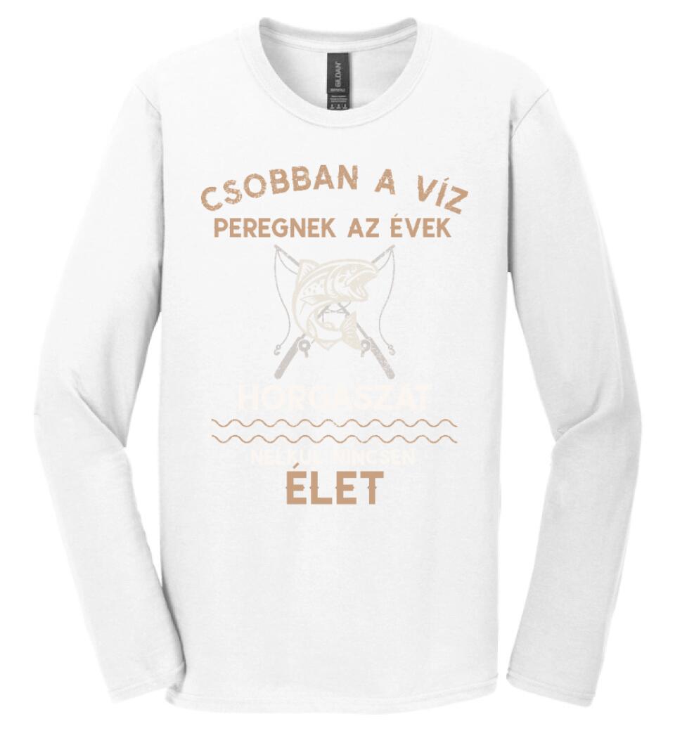 EGYEDI PÓLÓ CSOBBAN A VÍZ