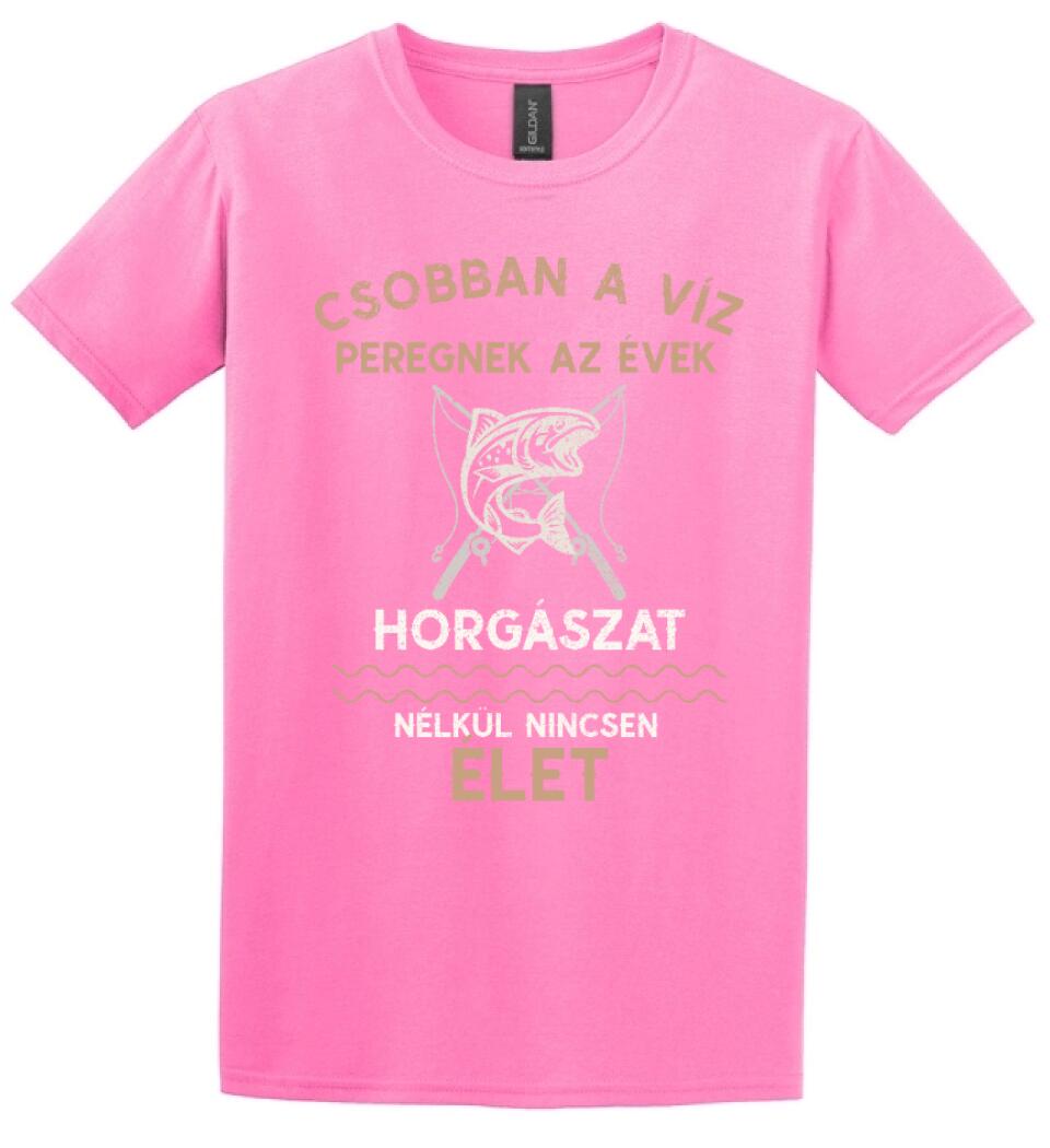 EGYEDI PÓLÓ CSOBBAN A VÍZ