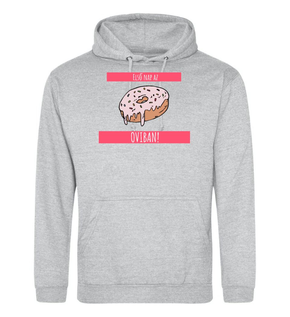 ELSŐ NAP AZ OVIBAN FÁNK
