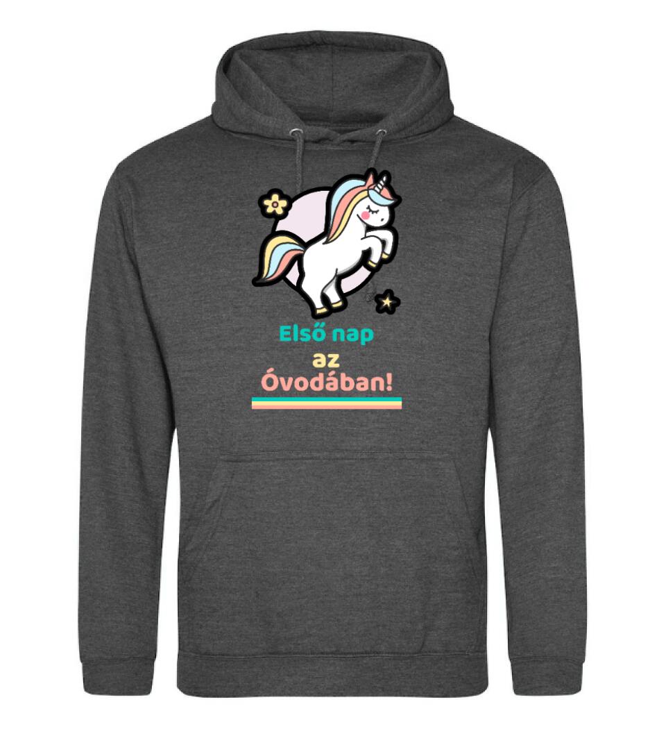 ELSŐ NAP AZ OVIBAN UNIKORNIS