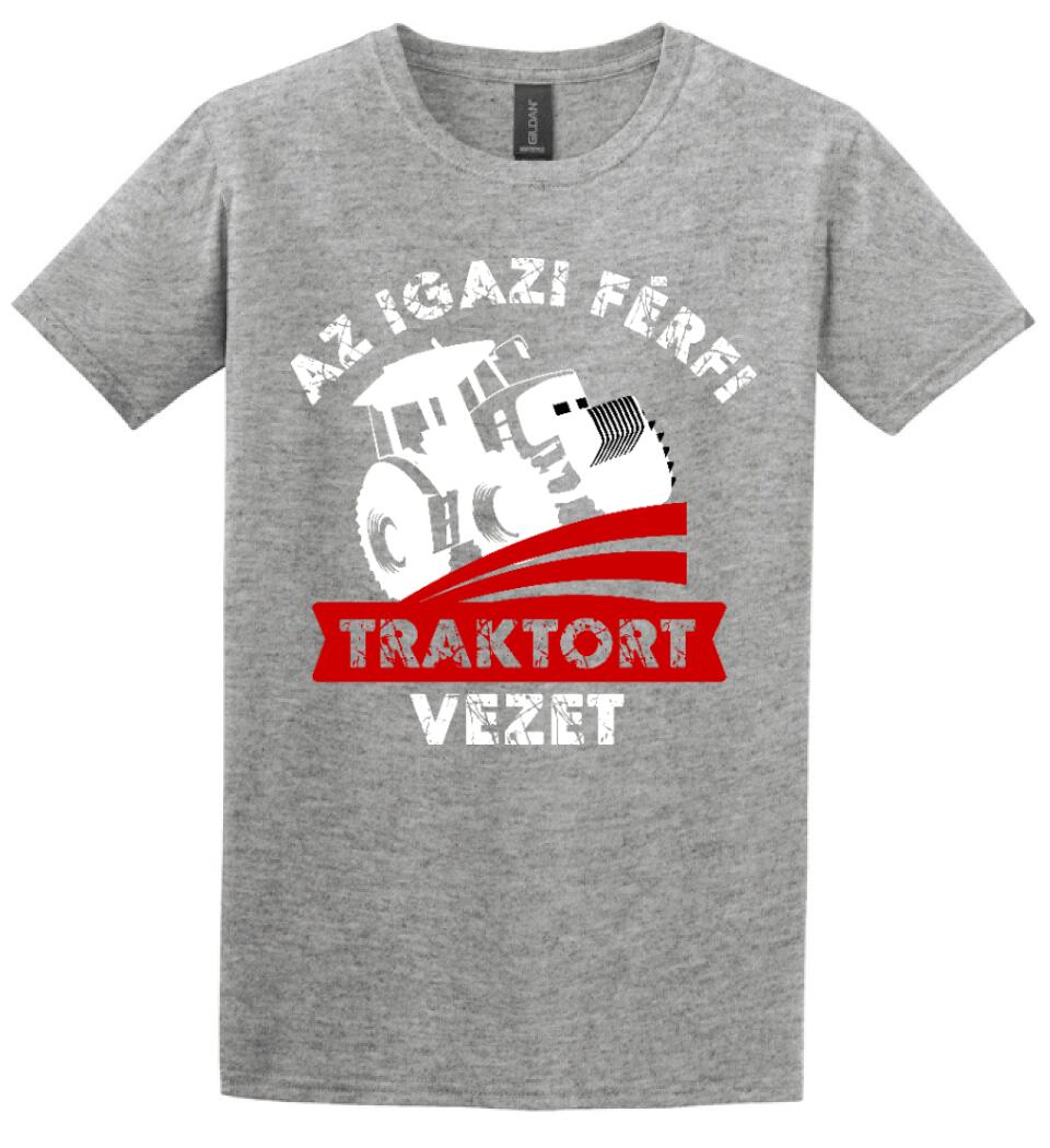 AZ IGAZI FÉRFI TRAKTORT VEZET