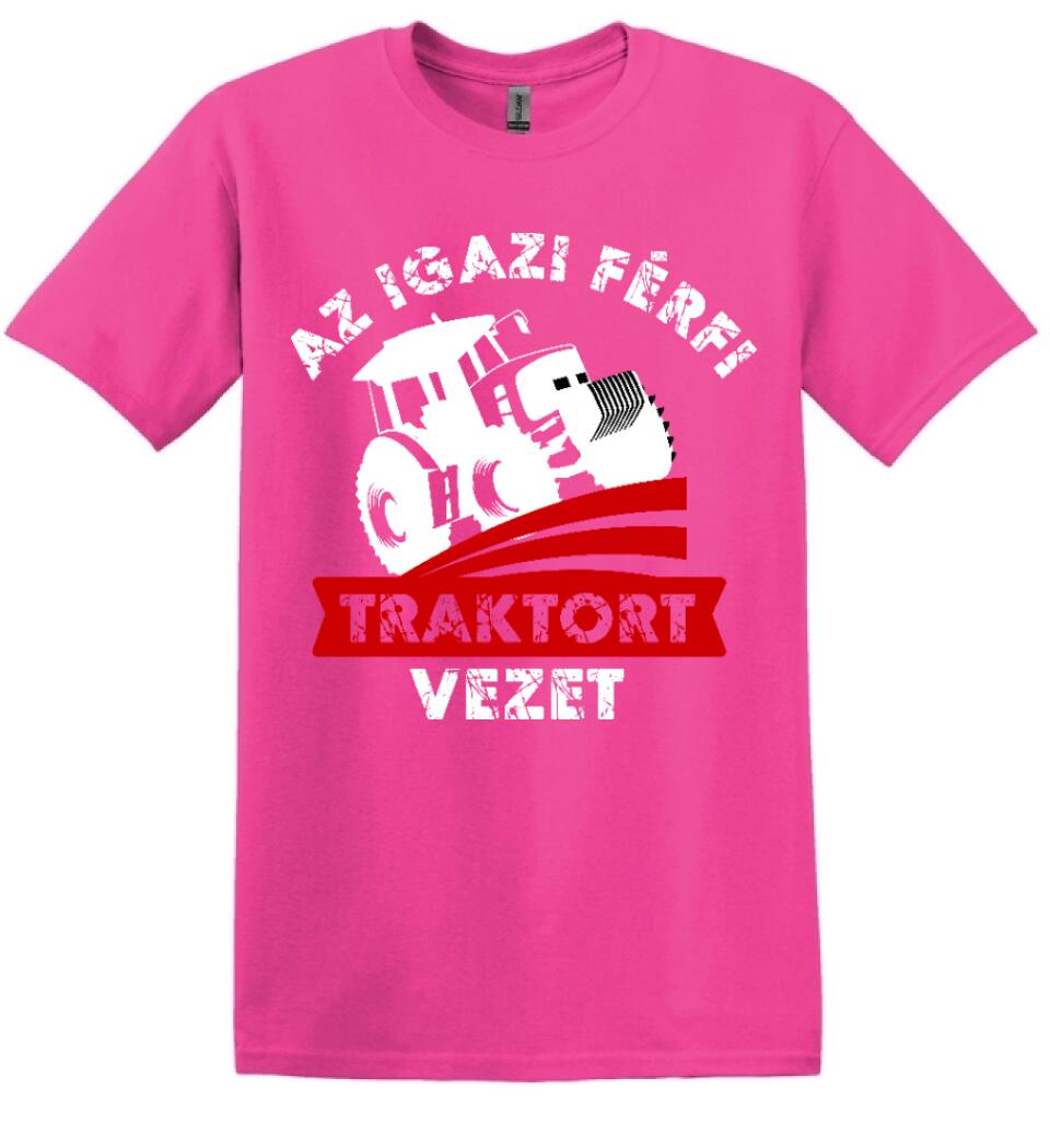 AZ IGAZI FÉRFI TRAKTORT VEZET