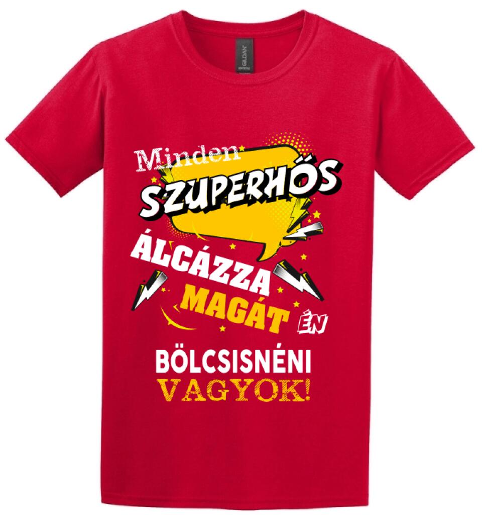 BÖLCSISNÉNI SZUPERHŐS PÓLÓ