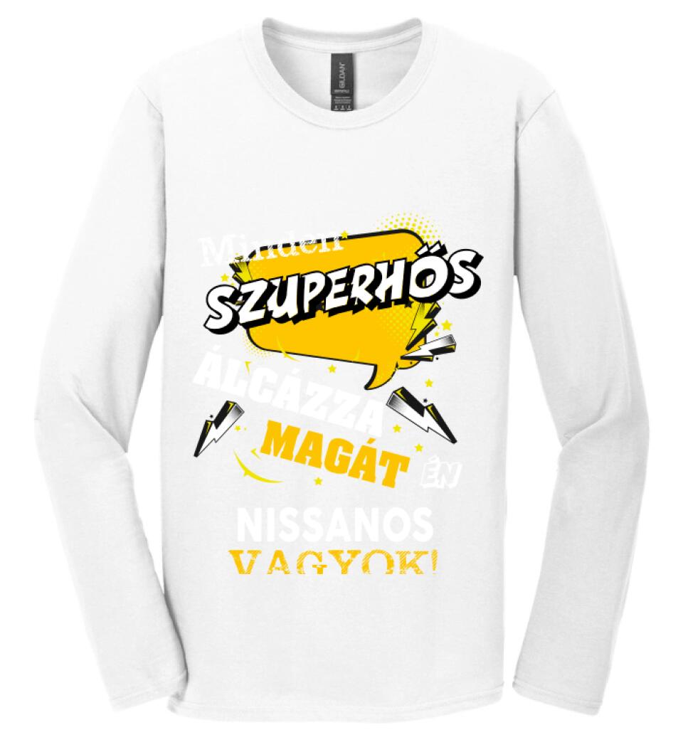 NISSANOS SZUPERHŐS PÓLÓ