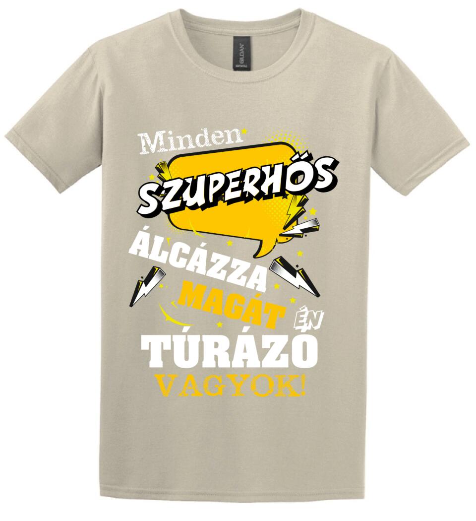 TÚRÁZÓ SZUPERHŐS PÓLÓ