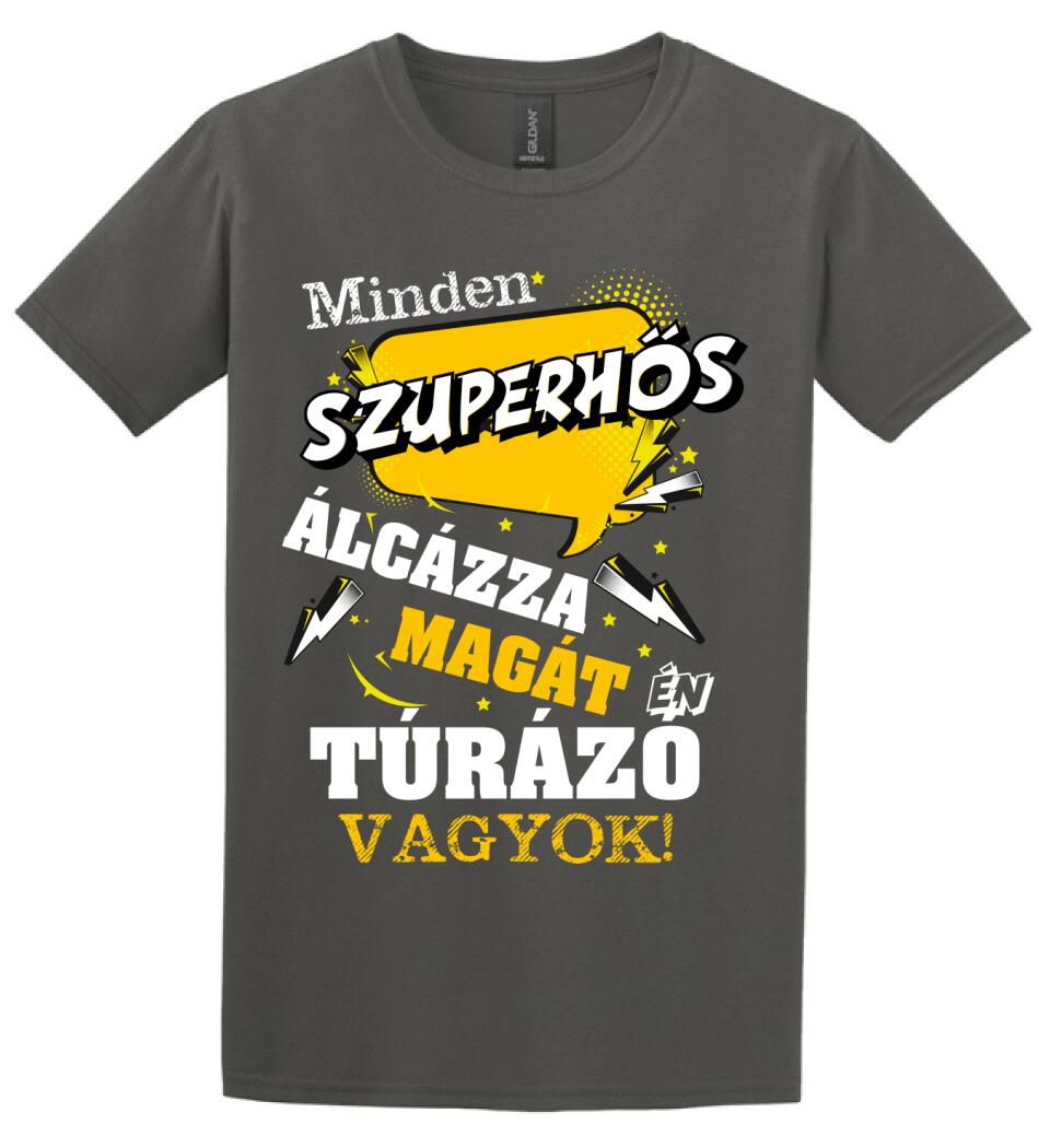 TÚRÁZÓ SZUPERHŐS PÓLÓ