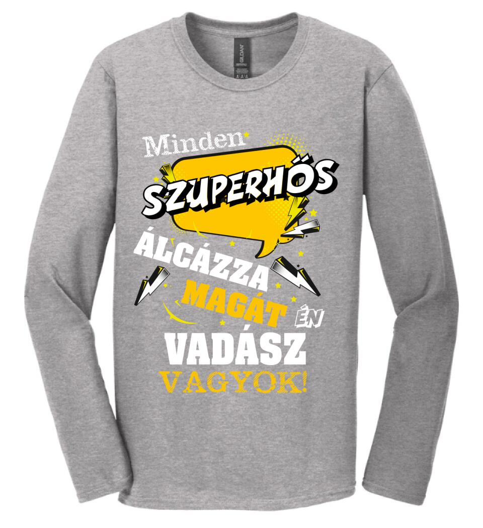 VADÁSZ SZUPERHŐS PÓLÓ