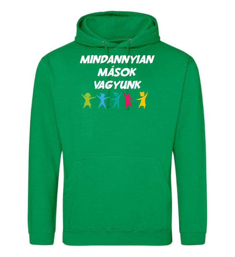 MINDANNYIAN MÁSOK VAGYUNK
