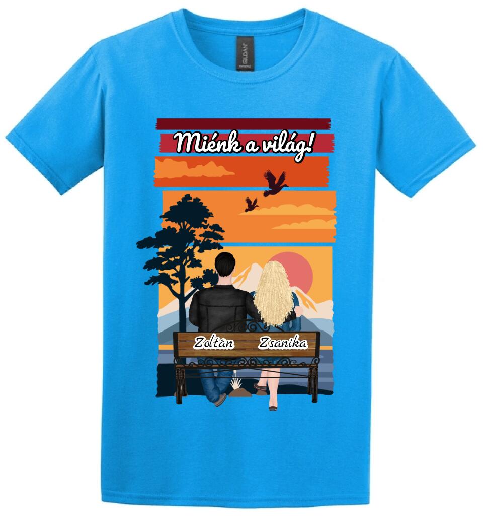 #It's Me szerkeszthető kollekció: Padon ülő szerelmesek PÓLÓ