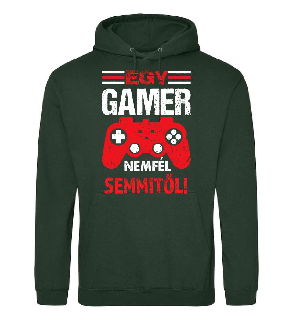 EGY GAMER NEM FÉL SEMMITŐL Póló