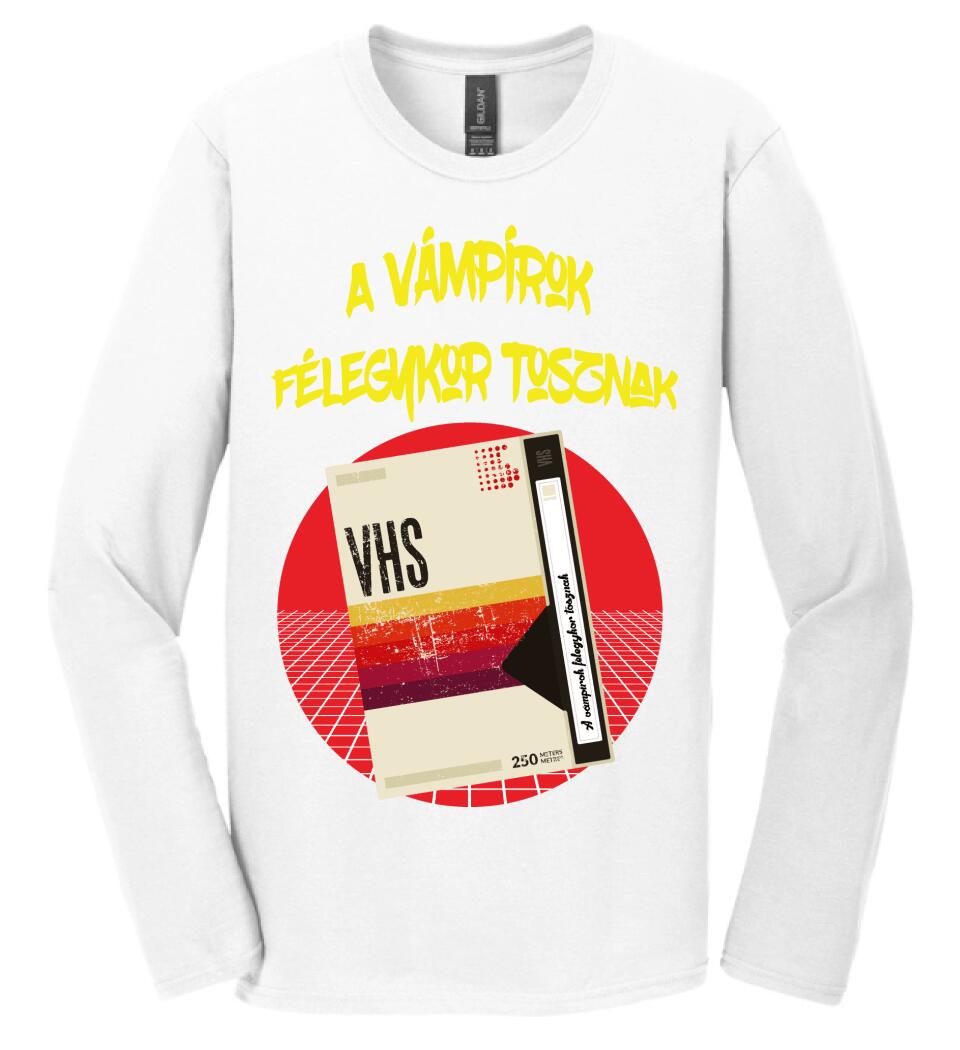A vámpírok félegykor tosznak póló
