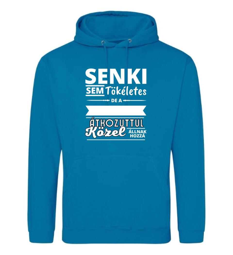 SENKI SEM TÖKÉLETES DE PAPÁK