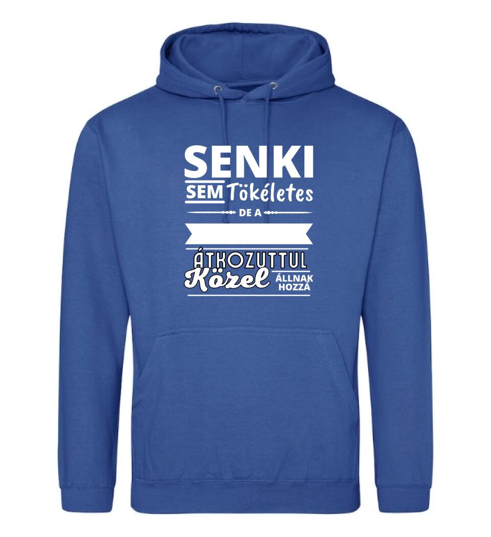 SENKI SEM TÖKÉLETES DE PAPÁK