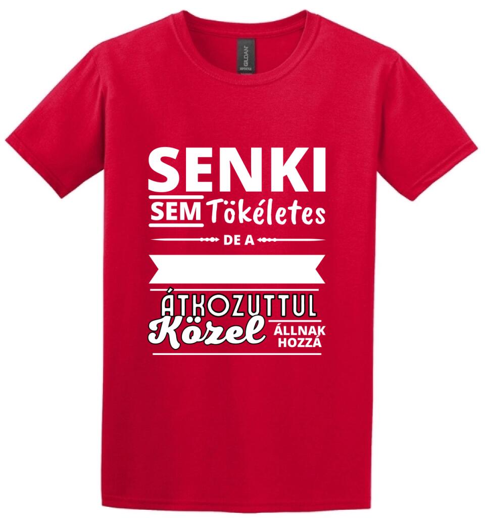 SENKI SEM TÖKÉLETES DE PAPÁK