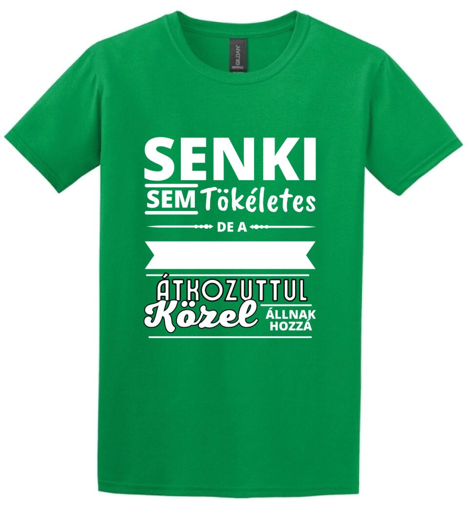 SENKI SEM TÖKÉLETES DE PAPÁK