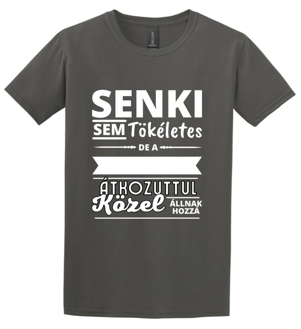 SENKI SEM TÖKÉLETES DE PAPÁK