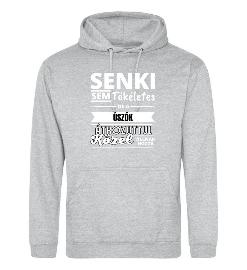 SENKI SEM TÖKÉLETES DE  ÚSZÓK