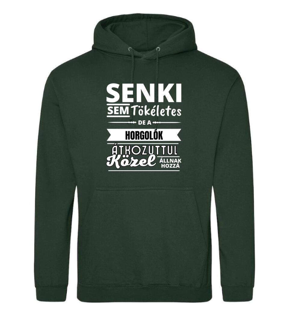 SENKI SEM TÖKÉLETES DE HORGOLÓK