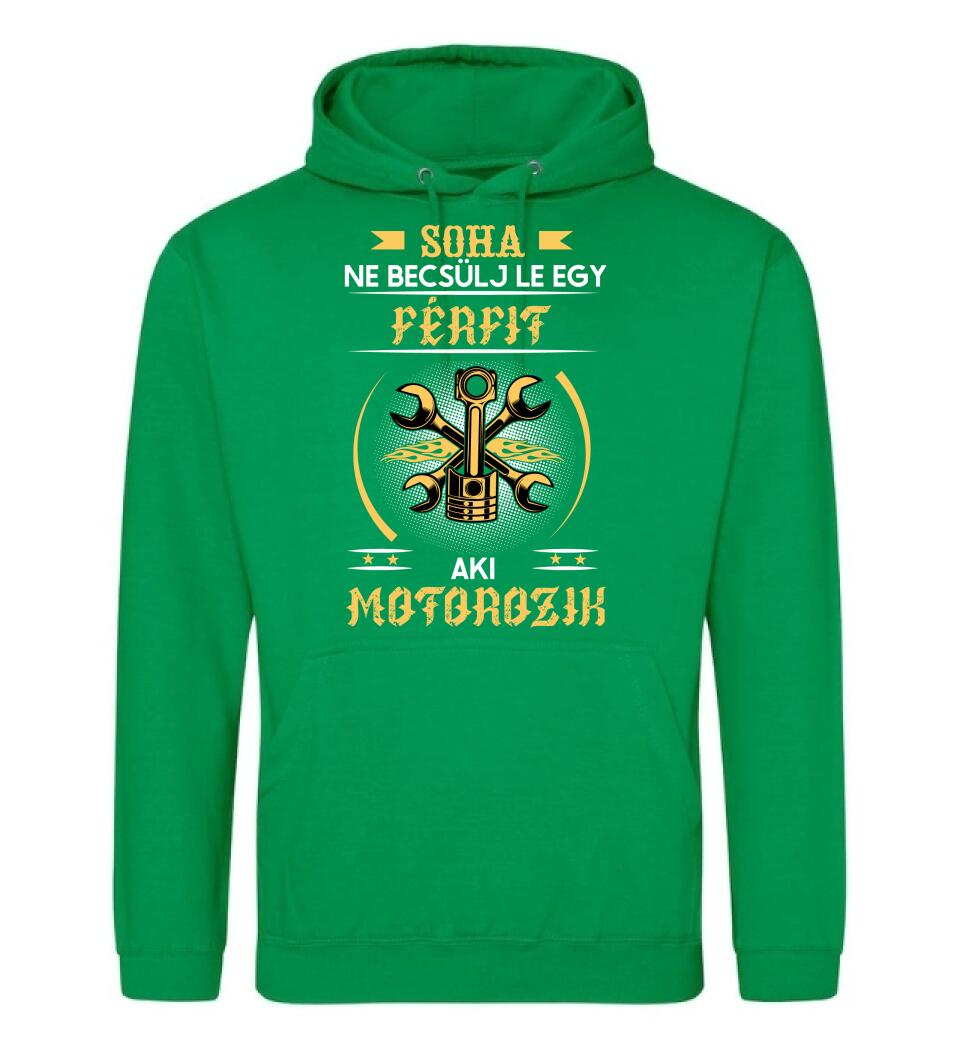 Soha ne becsülj le egy motoros férfit