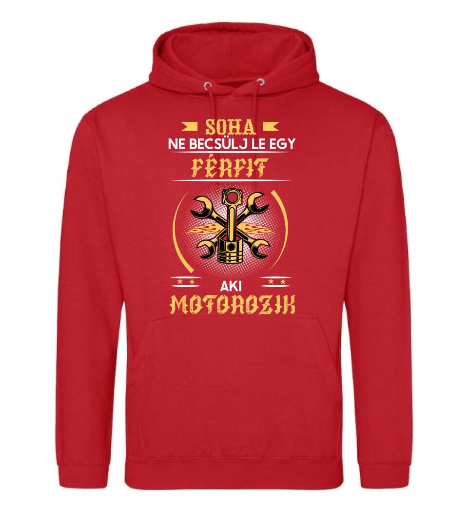 Soha ne becsülj le egy motoros férfit