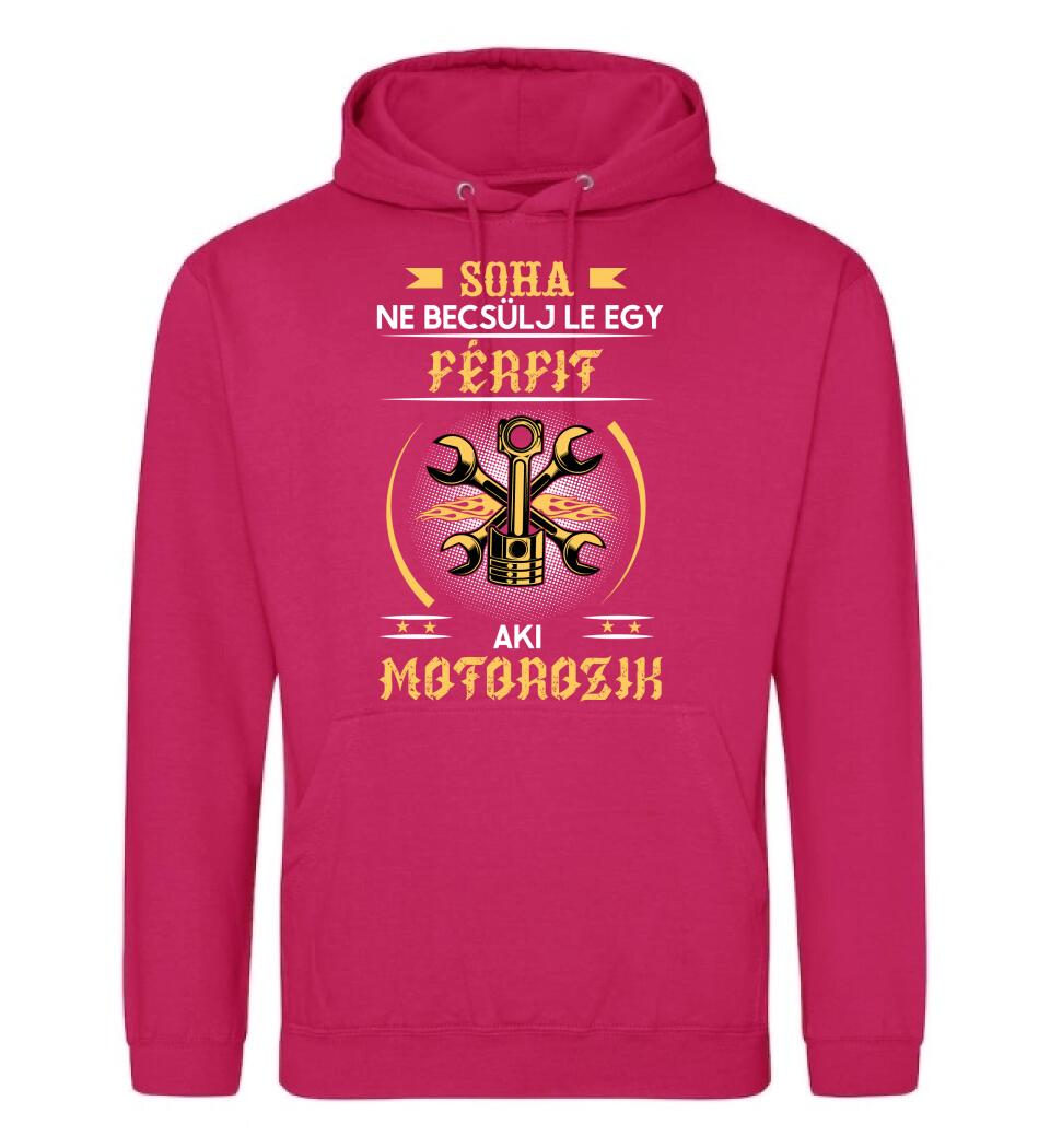 Soha ne becsülj le egy motoros férfit
