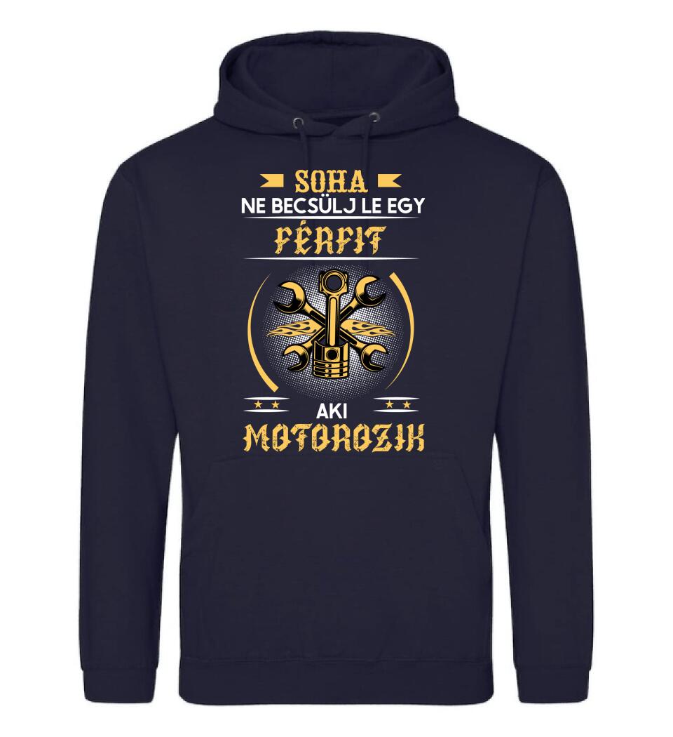 Soha ne becsülj le egy motoros férfit