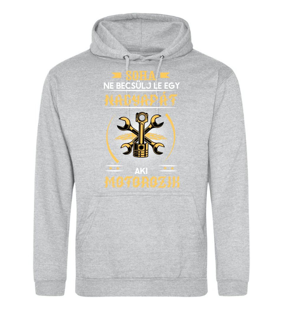 Soha ne becsülj le egy motoros nagyapát