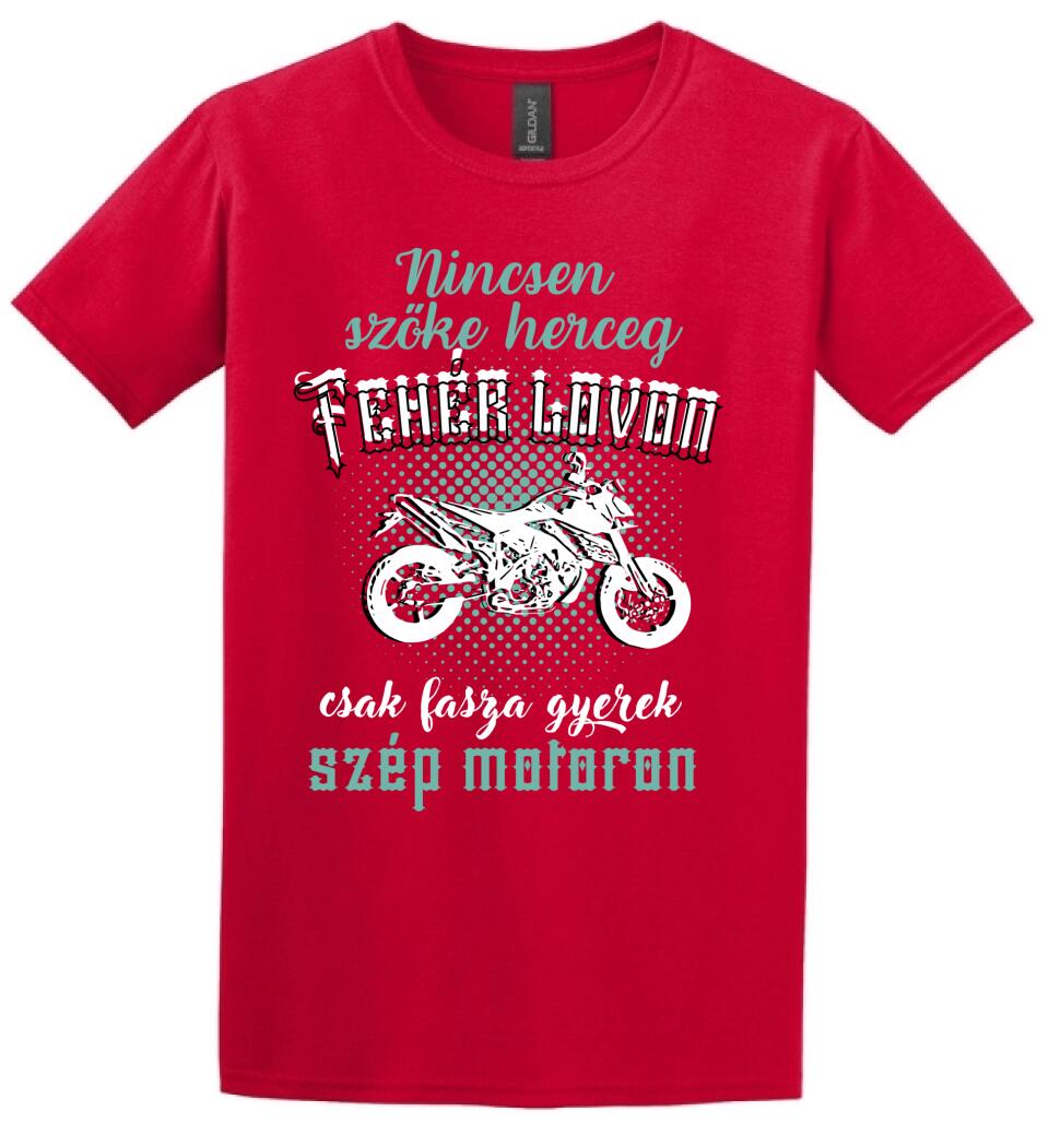 Szőke herceg szép motoron