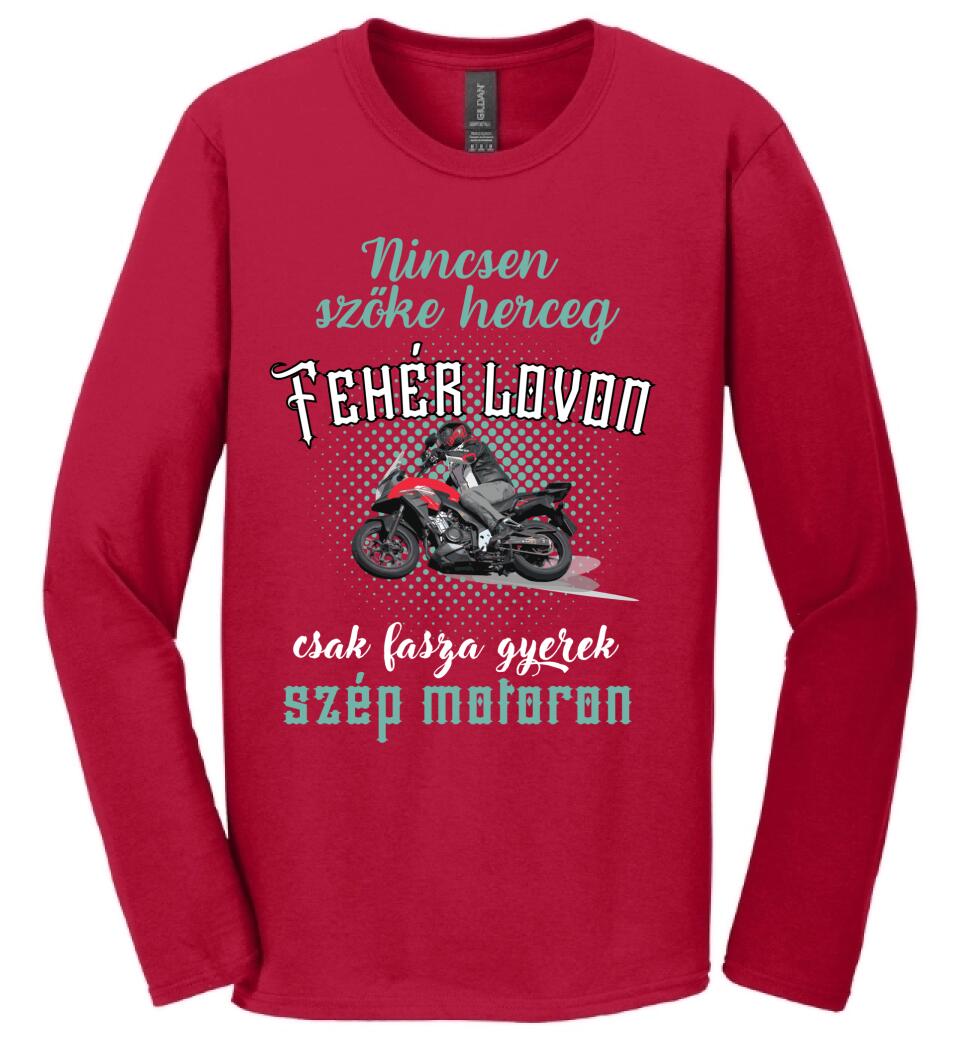 Szőke herceg szép motoron