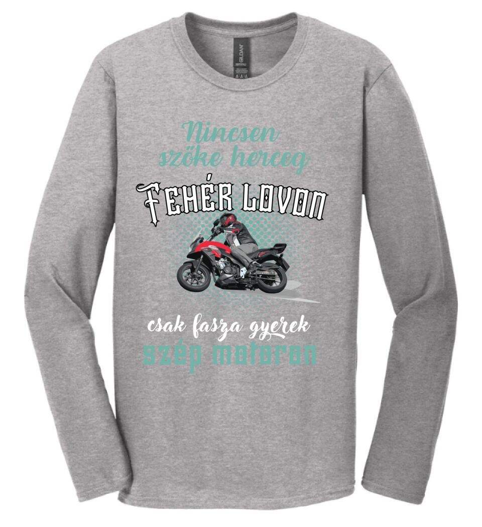 Szőke herceg szép motoron