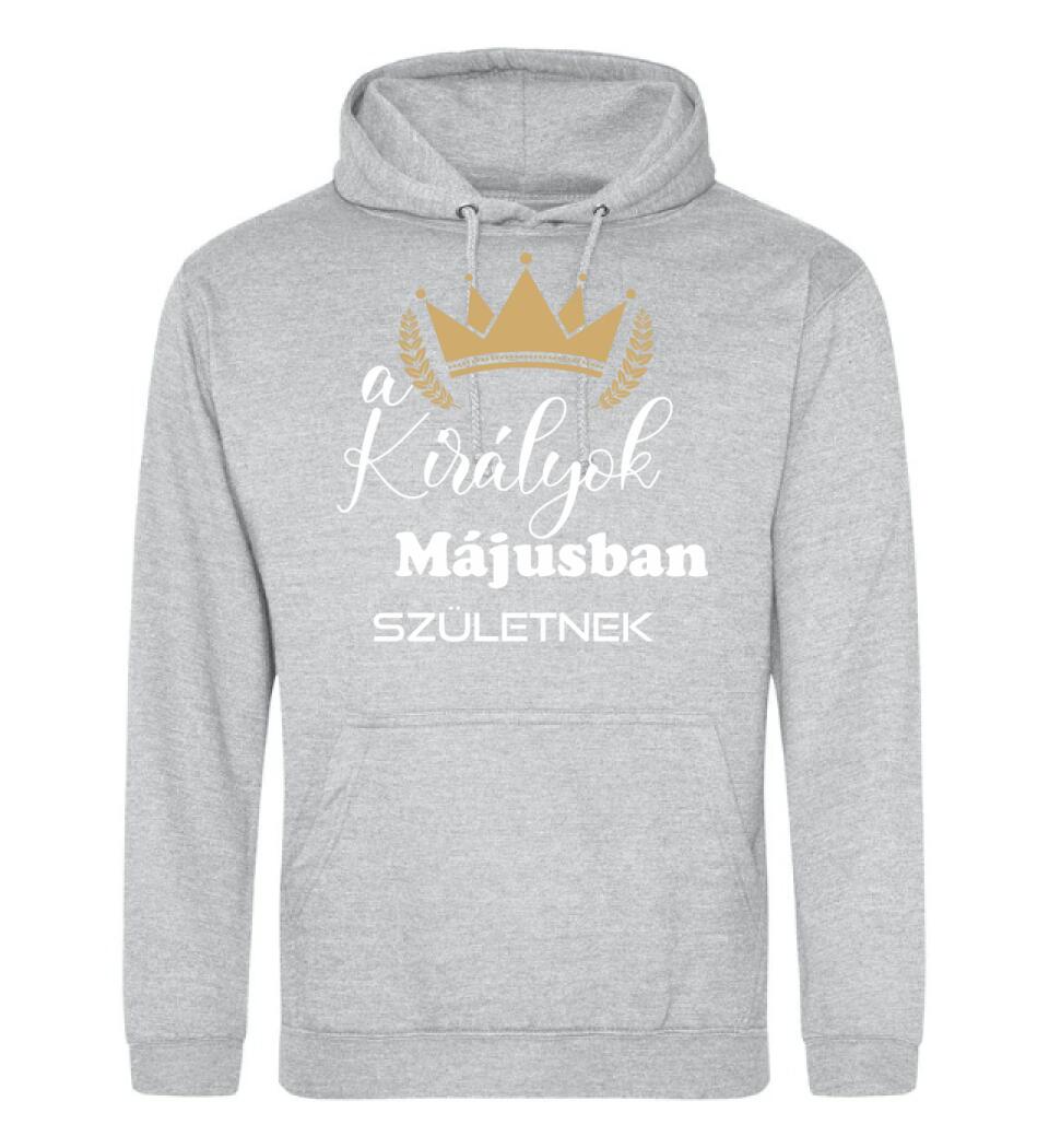 A királyok májusban születnek